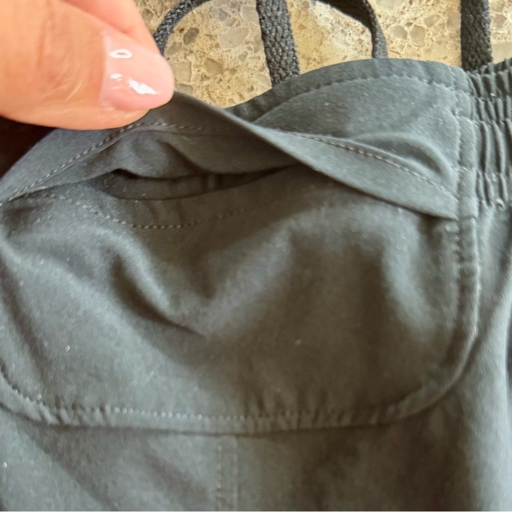 Under Armour Women's Black Shorts - Picture 5 of 11